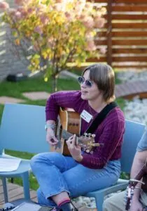 Leilani Spurlock Altitunes guitar teacher